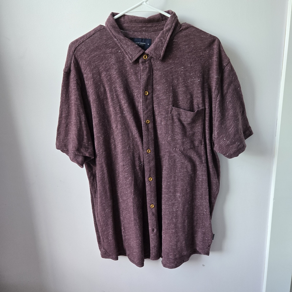 Men's Maroon Button-Up Shirt